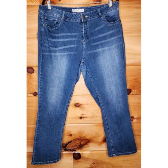 CATO Premium Jeans Women Classic Size 16 Mid Rise Denim Embroidered Pockets - Picture 8 of 16